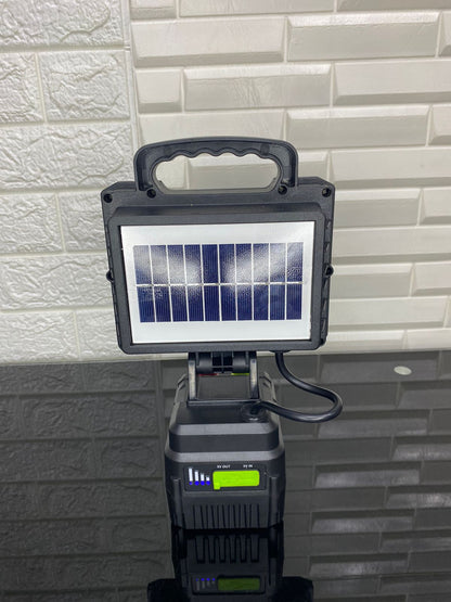 REFLECTOR DE LUZ LED CON PANEL SOLAR